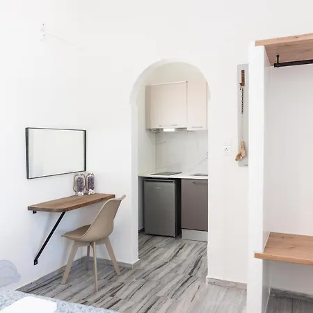 Navi B3 Brand New In